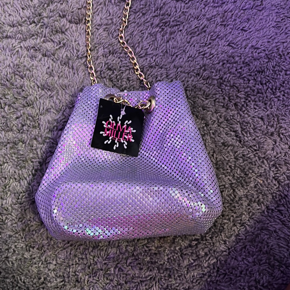 Selling a new olivia miller purse!